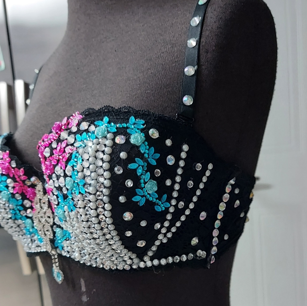 Hand-made Diamond Rave Bra - Picture 3 of 6